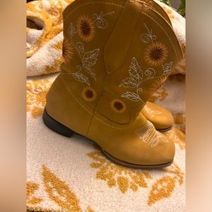 Sunflower Embroidery Stitched Square Toe cowboy boots